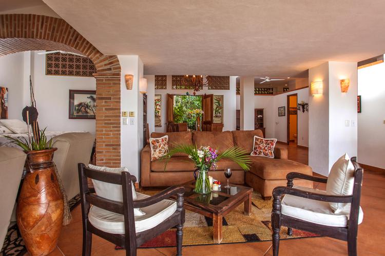 Casa de Angel Living Area